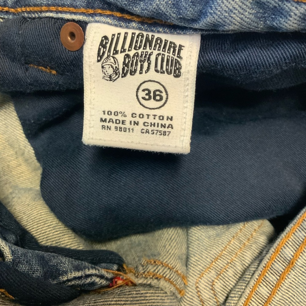 Men's Distressed Blue Jeans - Picture 12 of 12